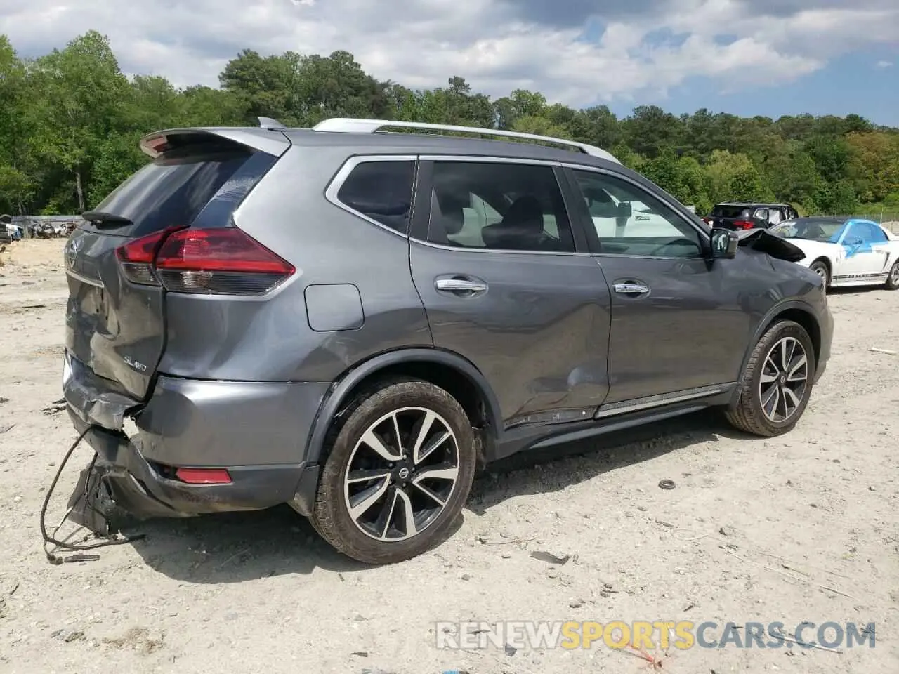 3 Photograph of a damaged car 5N1AT2MV8KC742494 NISSAN ROGUE 2019