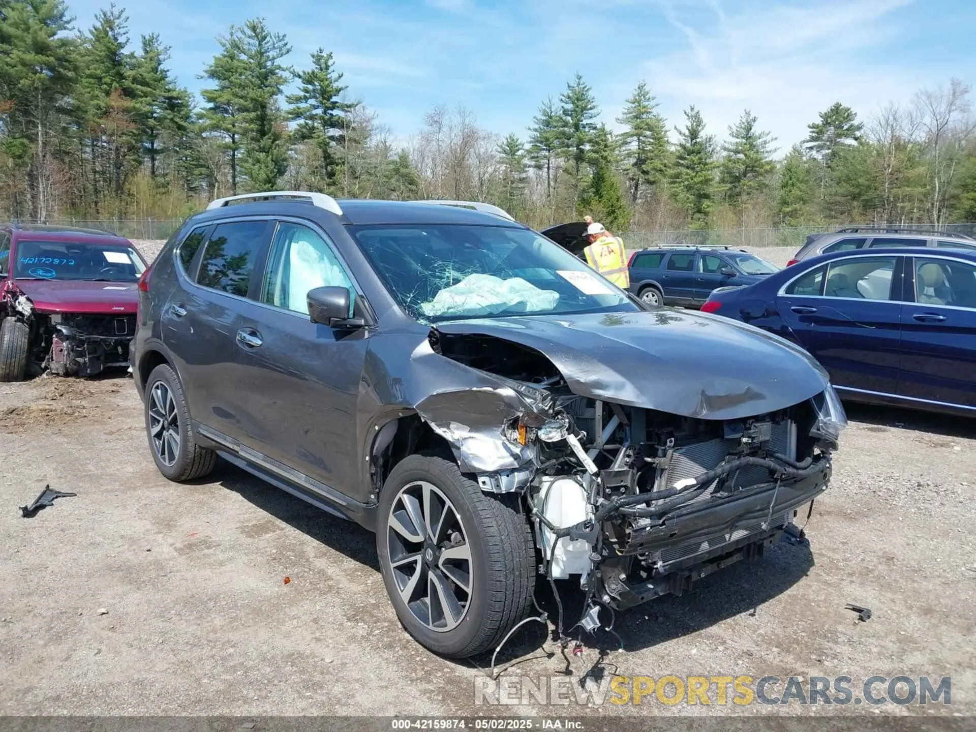 1 Photograph of a damaged car 5N1AT2MV8KC748666 NISSAN ROGUE 2019