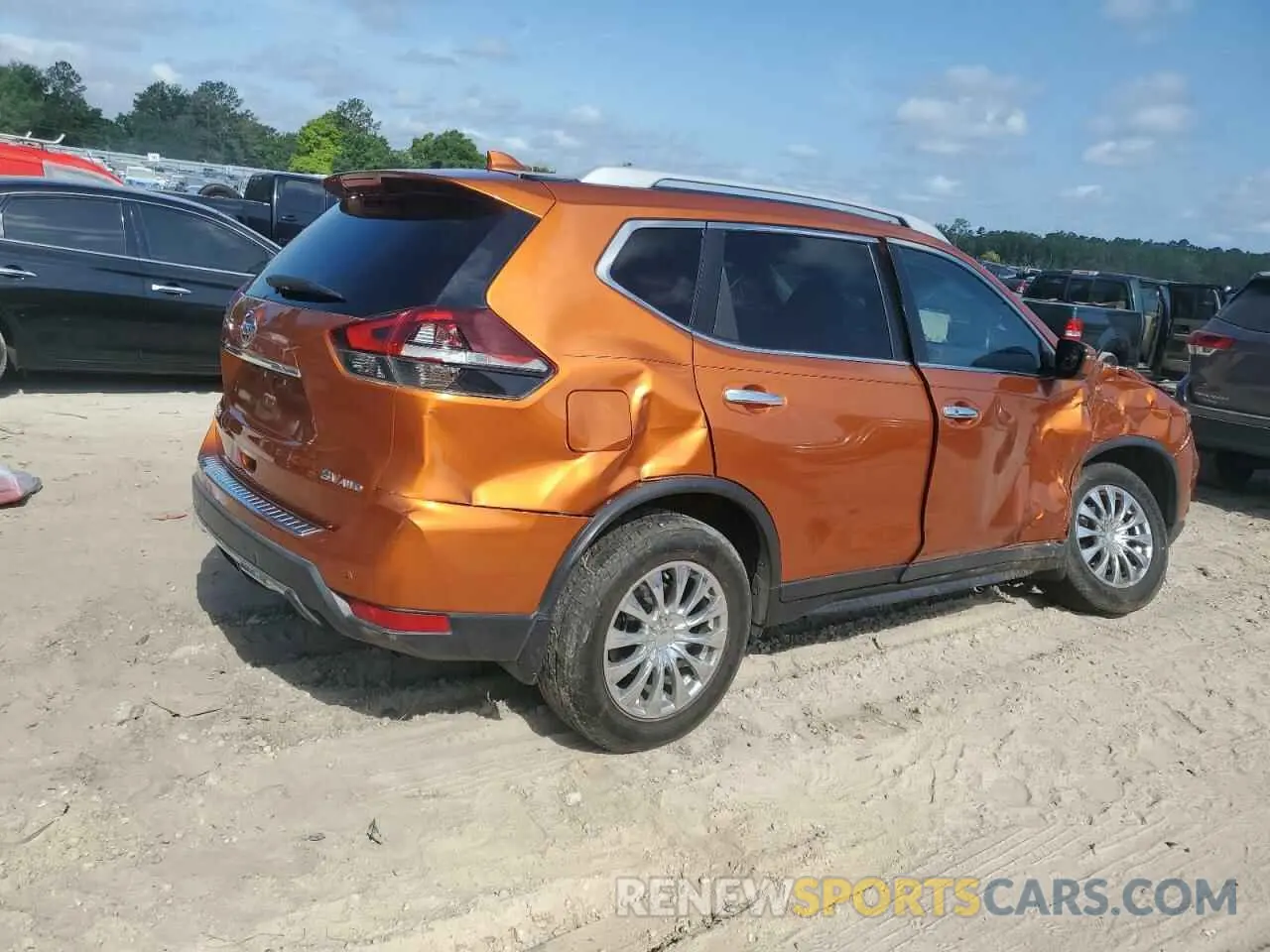 3 Photograph of a damaged car 5N1AT2MV8KC767282 NISSAN ROGUE 2019