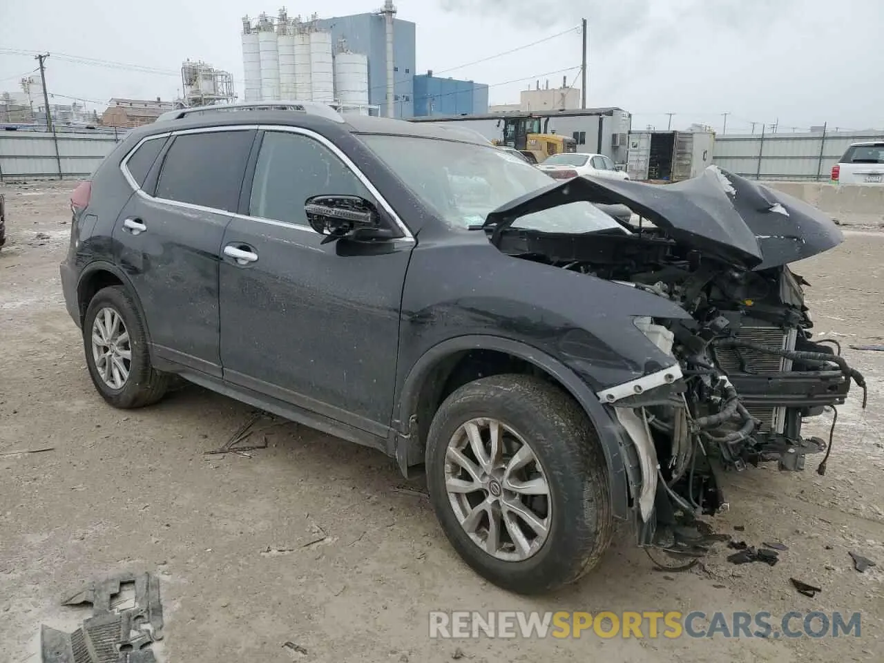 4 Photograph of a damaged car 5N1AT2MV8KC835001 NISSAN ROGUE 2019