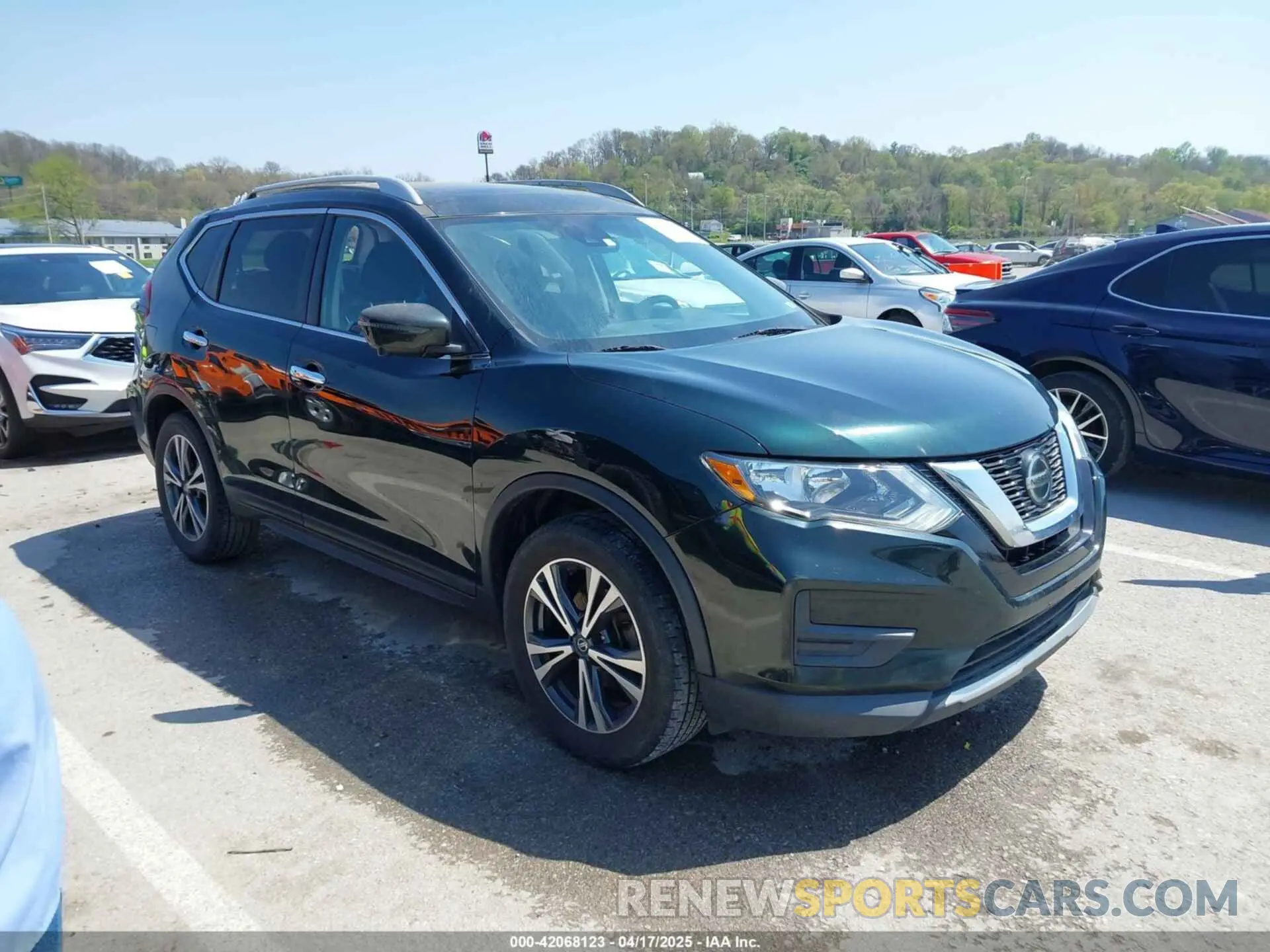 1 Фотография поврежденного автомобиля 5N1AT2MV9KC757926 NISSAN ROGUE 2019