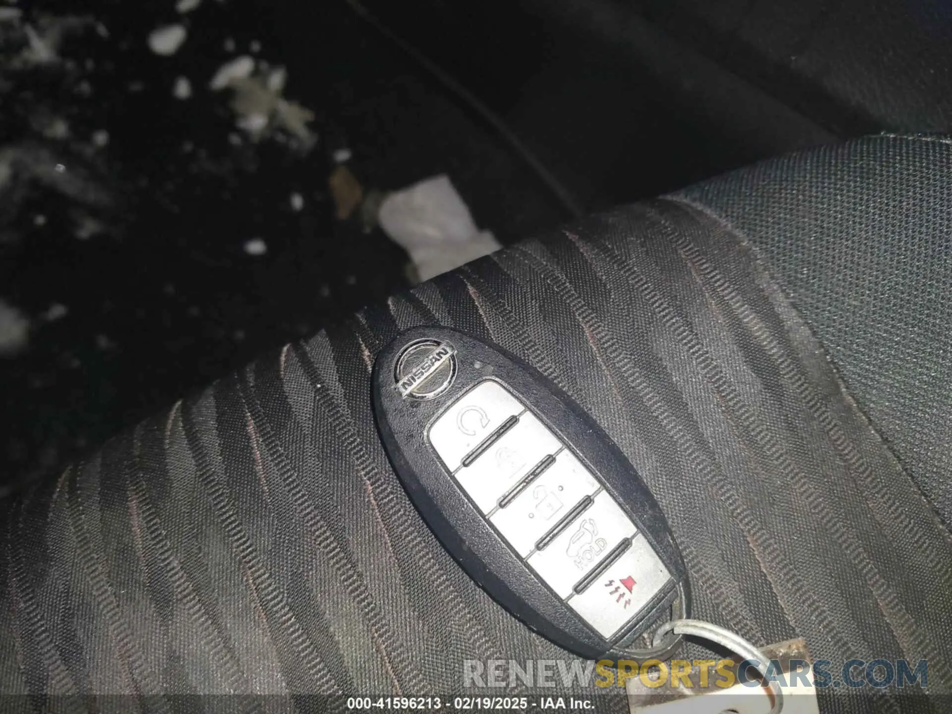 11 Photograph of a damaged car 5N1AT2MV9KC803609 NISSAN ROGUE 2019