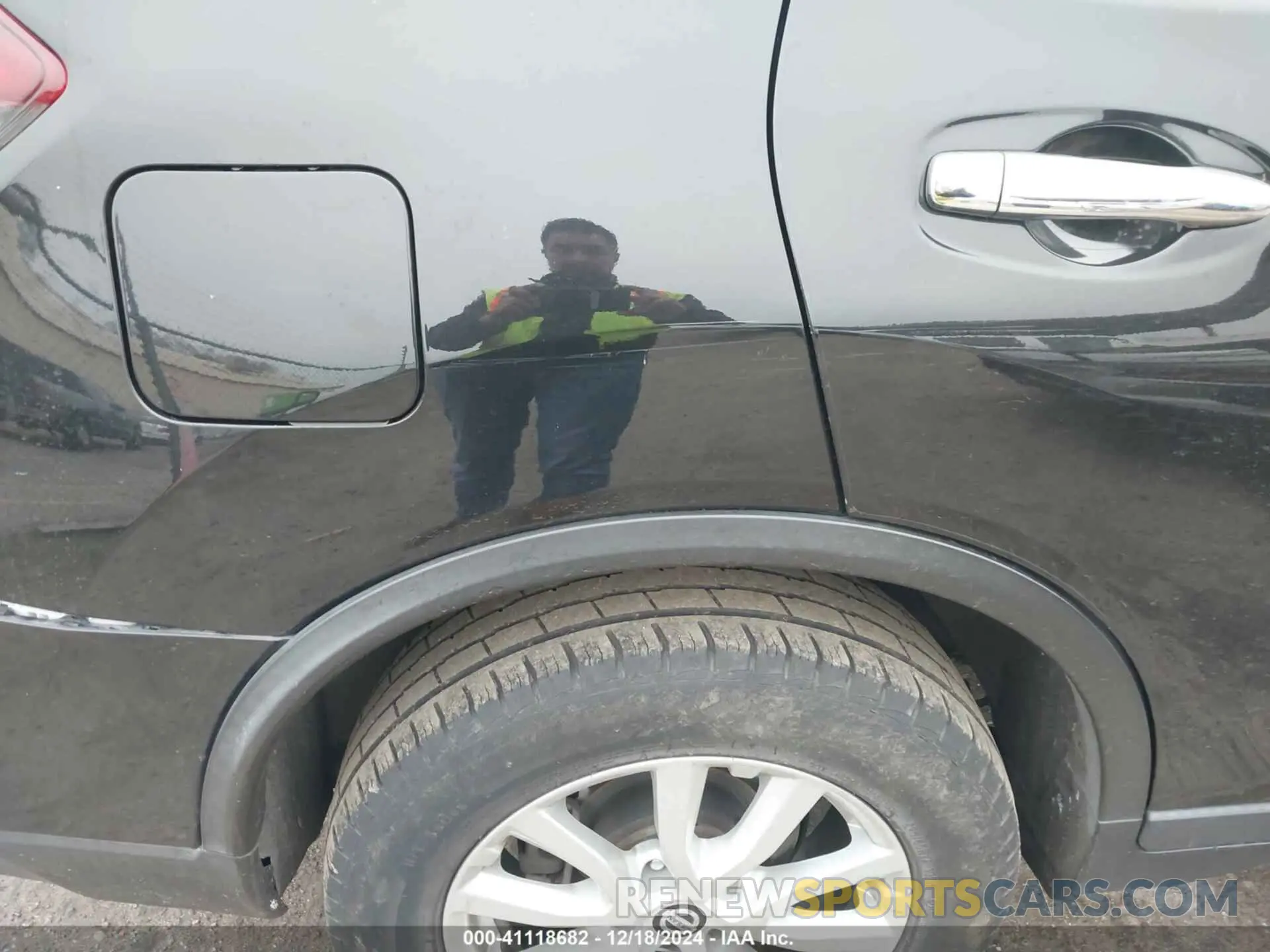 19 Фотография поврежденного автомобиля 5N1AT2MVXKC702143 NISSAN ROGUE 2019