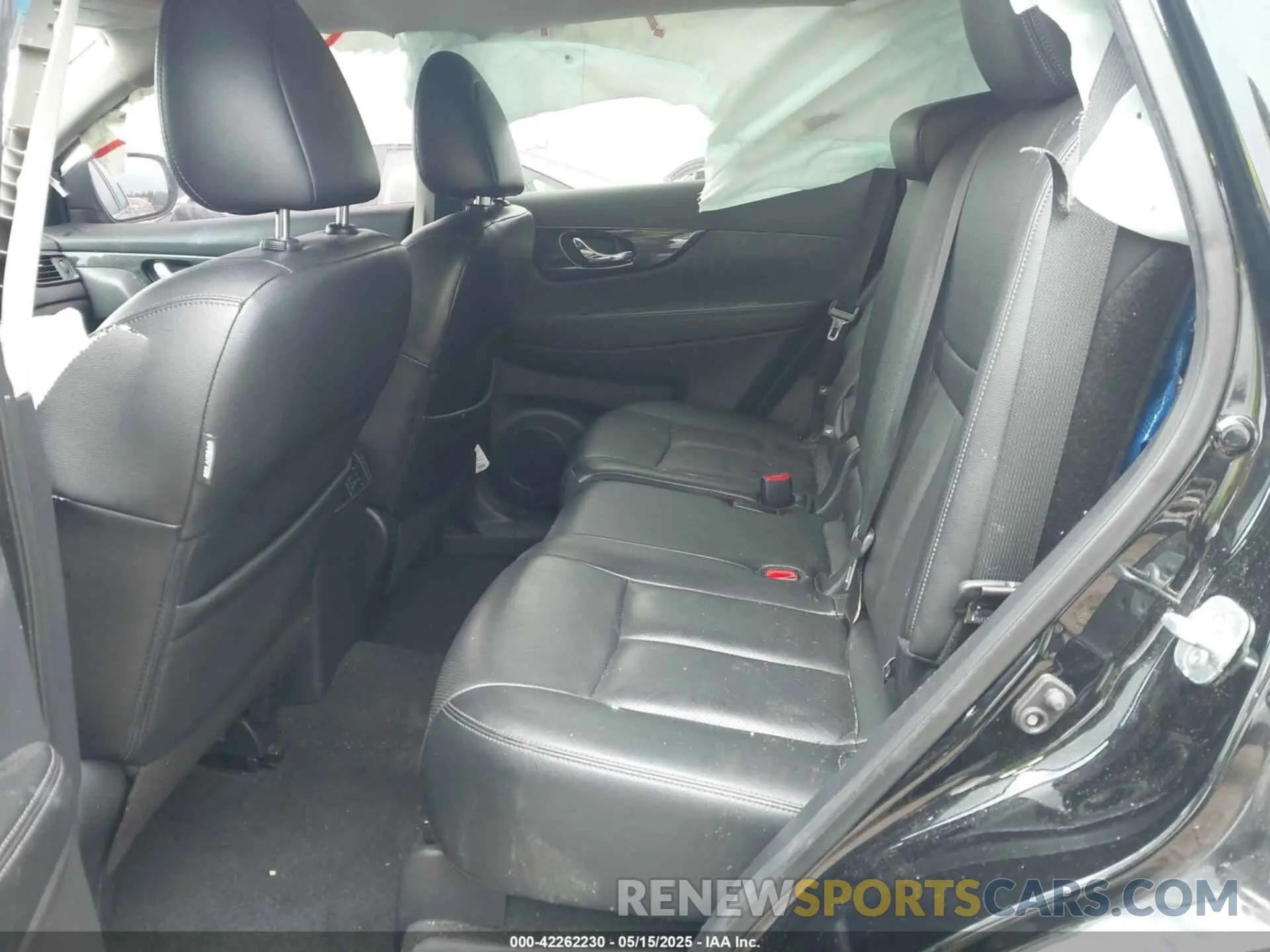 8 Photograph of a damaged car 5N1AT2MVXKC713921 NISSAN ROGUE 2019