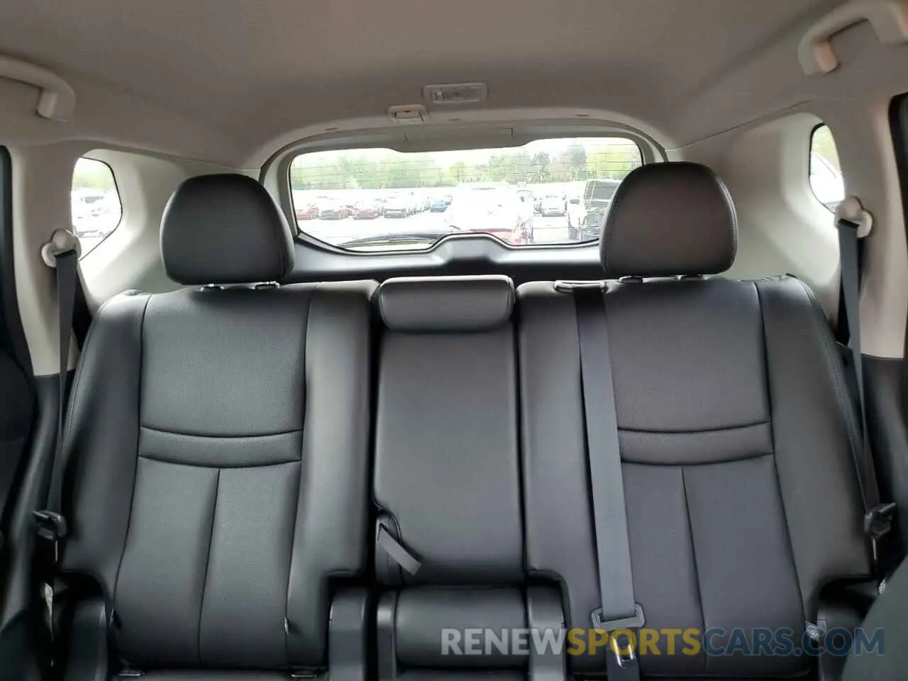 10 Photograph of a damaged car 5N1AT2MVXKC772032 NISSAN ROGUE 2019