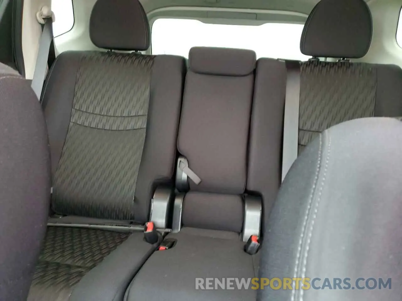 10 Photograph of a damaged car 5N1AT2MVXKC793267 NISSAN ROGUE 2019