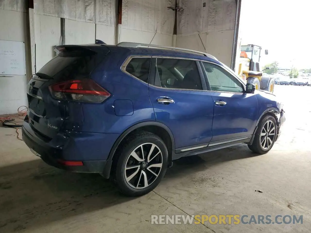 3 Photograph of a damaged car 5N1AT2MVXKC814988 NISSAN ROGUE 2019