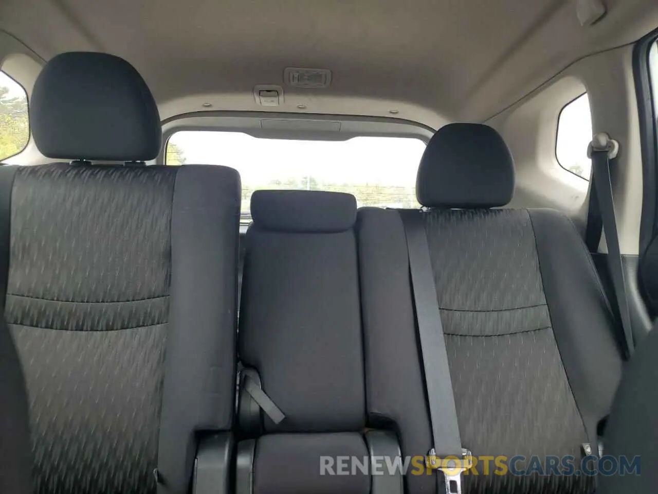 10 Photograph of a damaged car 5N1AT2MVXKC845545 NISSAN ROGUE 2019