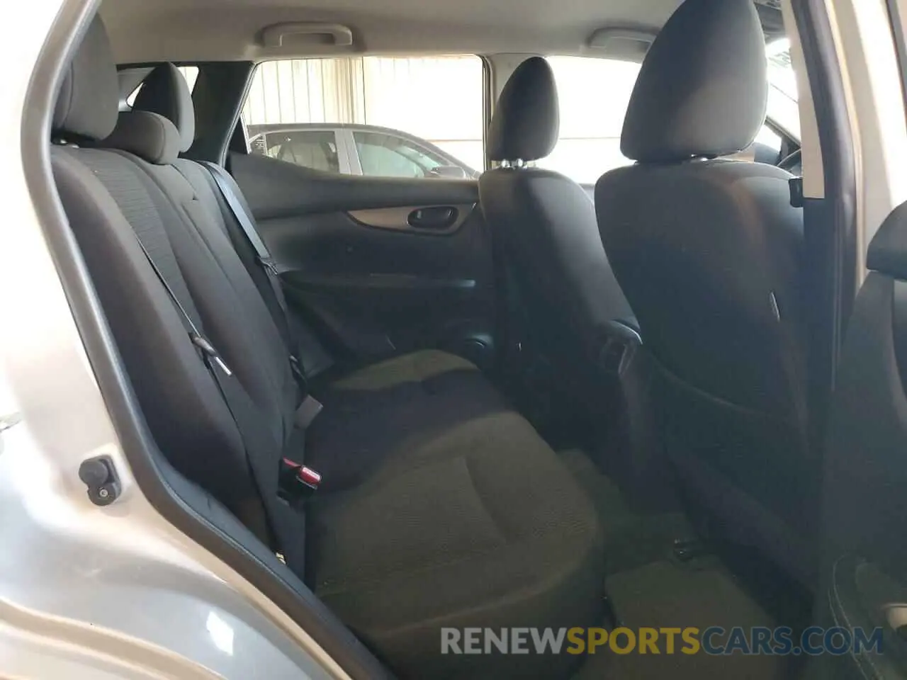 10 Фотография поврежденного автомобиля JN1BJ1CP0KW240057 NISSAN ROGUE 2019