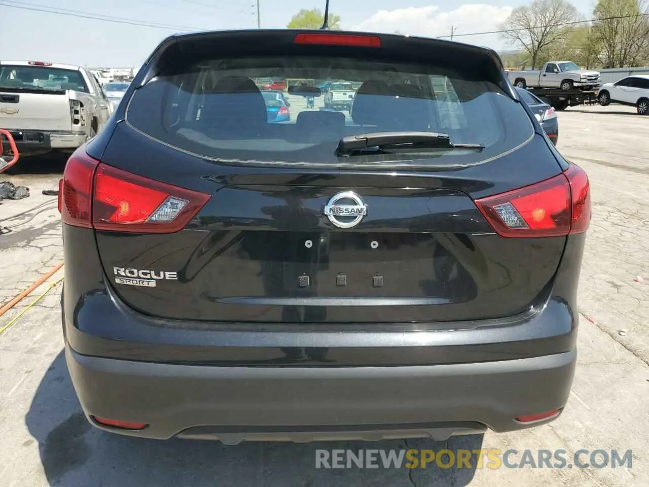 6 Photograph of a damaged car JN1BJ1CP0KW528077 NISSAN ROGUE 2019
