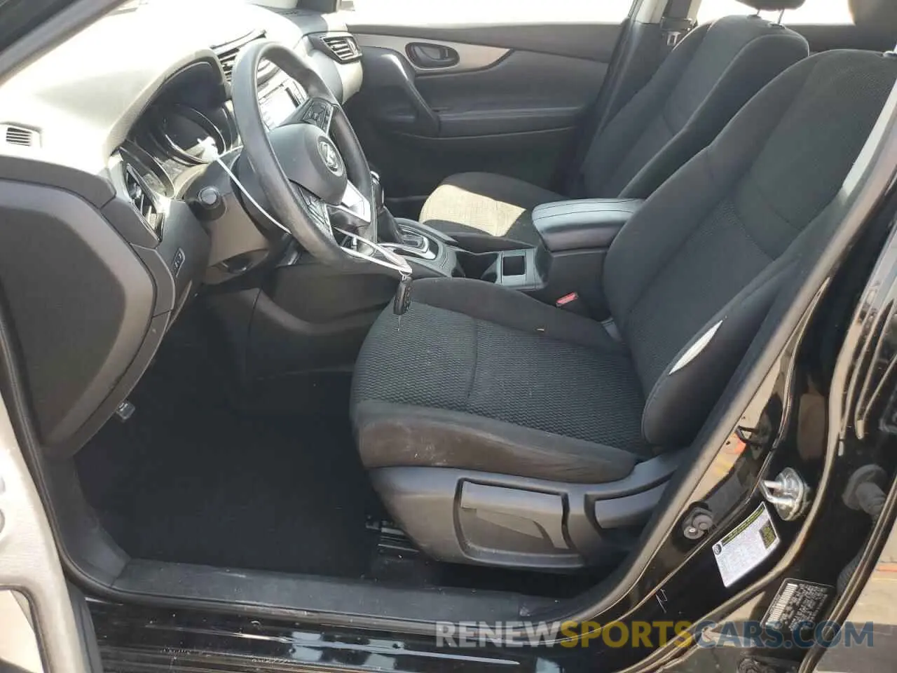 7 Photograph of a damaged car JN1BJ1CP0KW528077 NISSAN ROGUE 2019