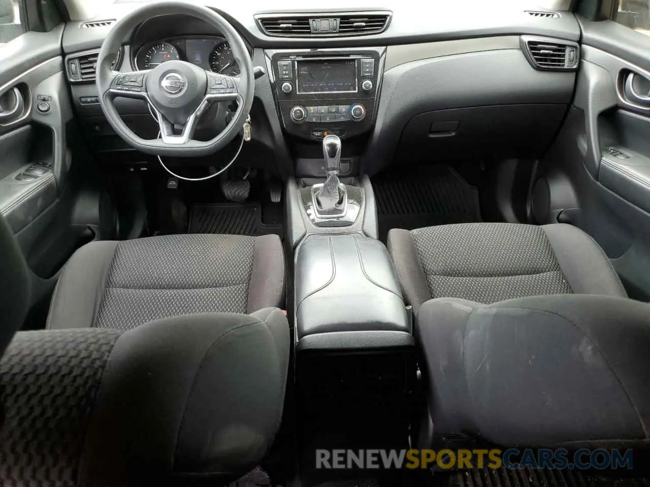 8 Photograph of a damaged car JN1BJ1CP4KW216120 NISSAN ROGUE 2019