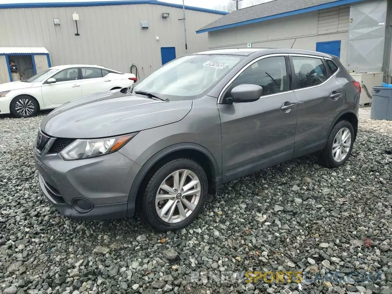 1 Photograph of a damaged car JN1BJ1CP4KW232561 NISSAN ROGUE 2019