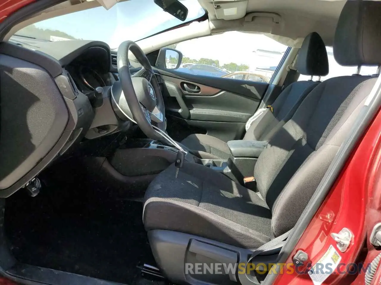 7 Фотография поврежденного автомобиля JN1BJ1CP4KW239591 NISSAN ROGUE 2019