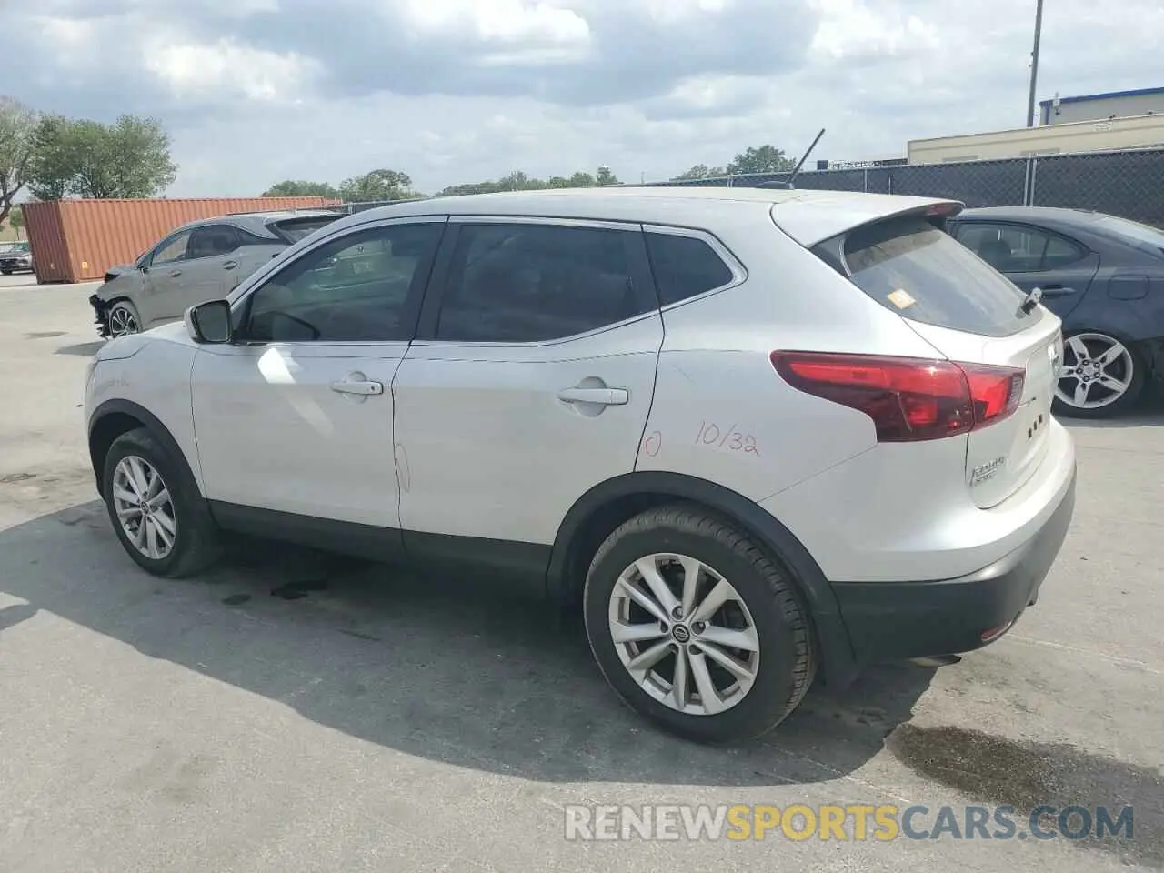 2 Фотография поврежденного автомобиля JN1BJ1CP4KW521987 NISSAN ROGUE 2019