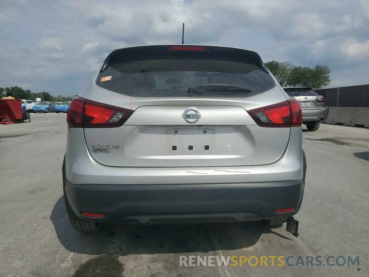 6 Фотография поврежденного автомобиля JN1BJ1CP4KW521987 NISSAN ROGUE 2019