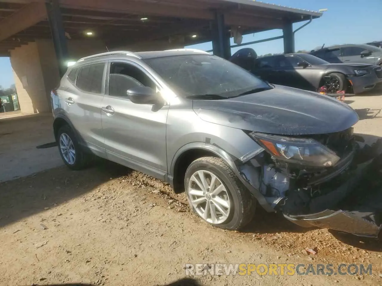 4 Photograph of a damaged car JN1BJ1CP5KW530519 NISSAN ROGUE 2019