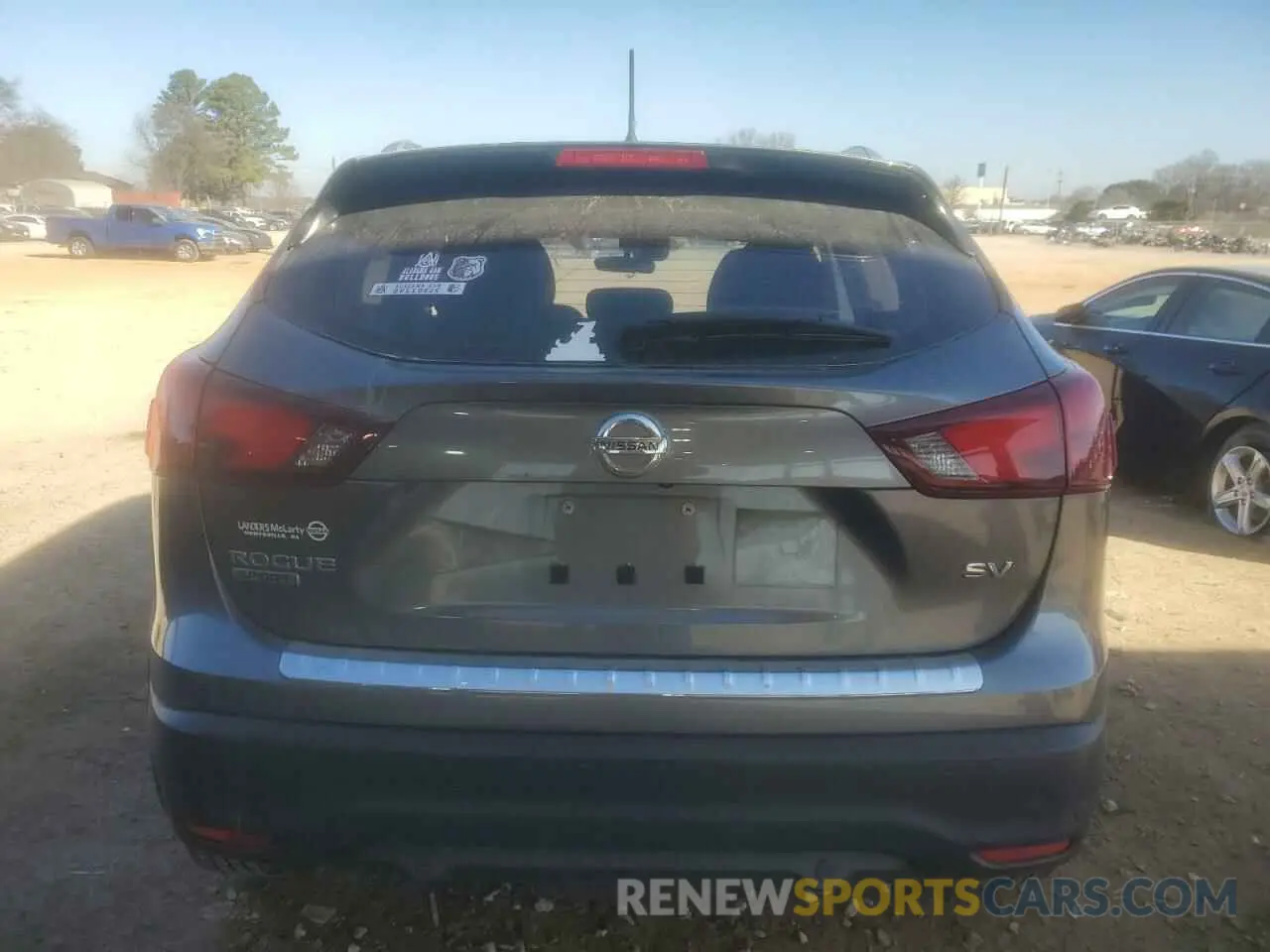 6 Photograph of a damaged car JN1BJ1CP5KW530519 NISSAN ROGUE 2019