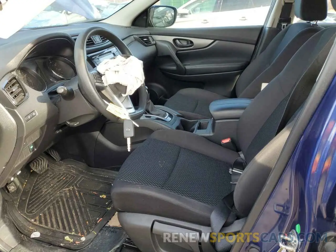 7 Photograph of a damaged car JN1BJ1CP7KW228892 NISSAN ROGUE 2019