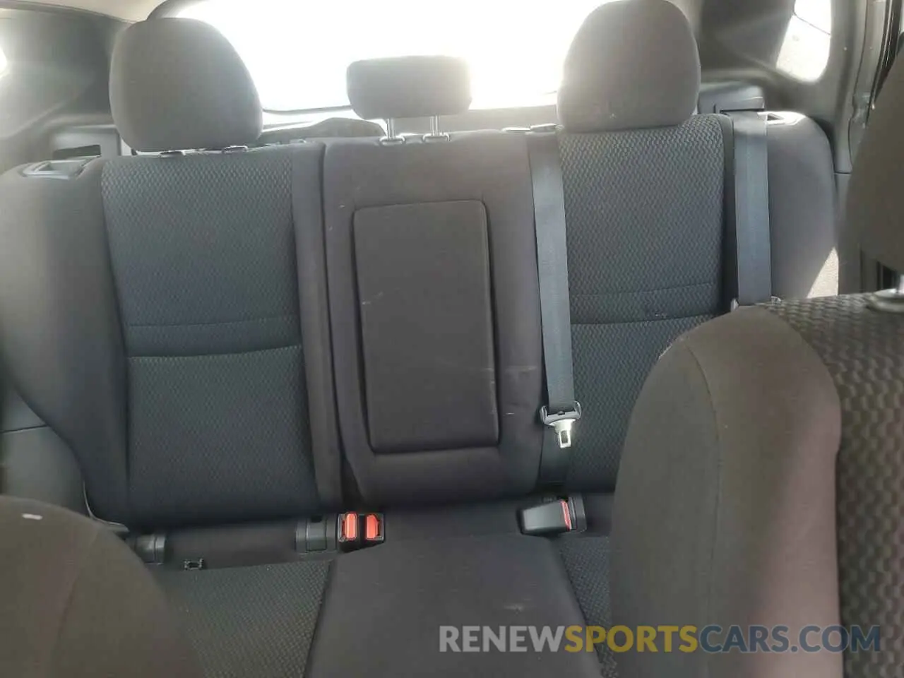10 Photograph of a damaged car JN1BJ1CP7KW229802 NISSAN ROGUE 2019
