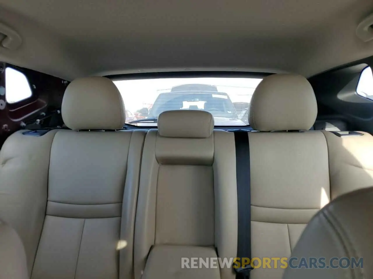 10 Photograph of a damaged car JN1BJ1CP8KW230554 NISSAN ROGUE 2019
