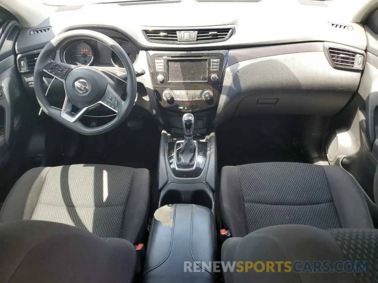8 Photograph of a damaged car JN1BJ1CP9KW237173 NISSAN ROGUE 2019