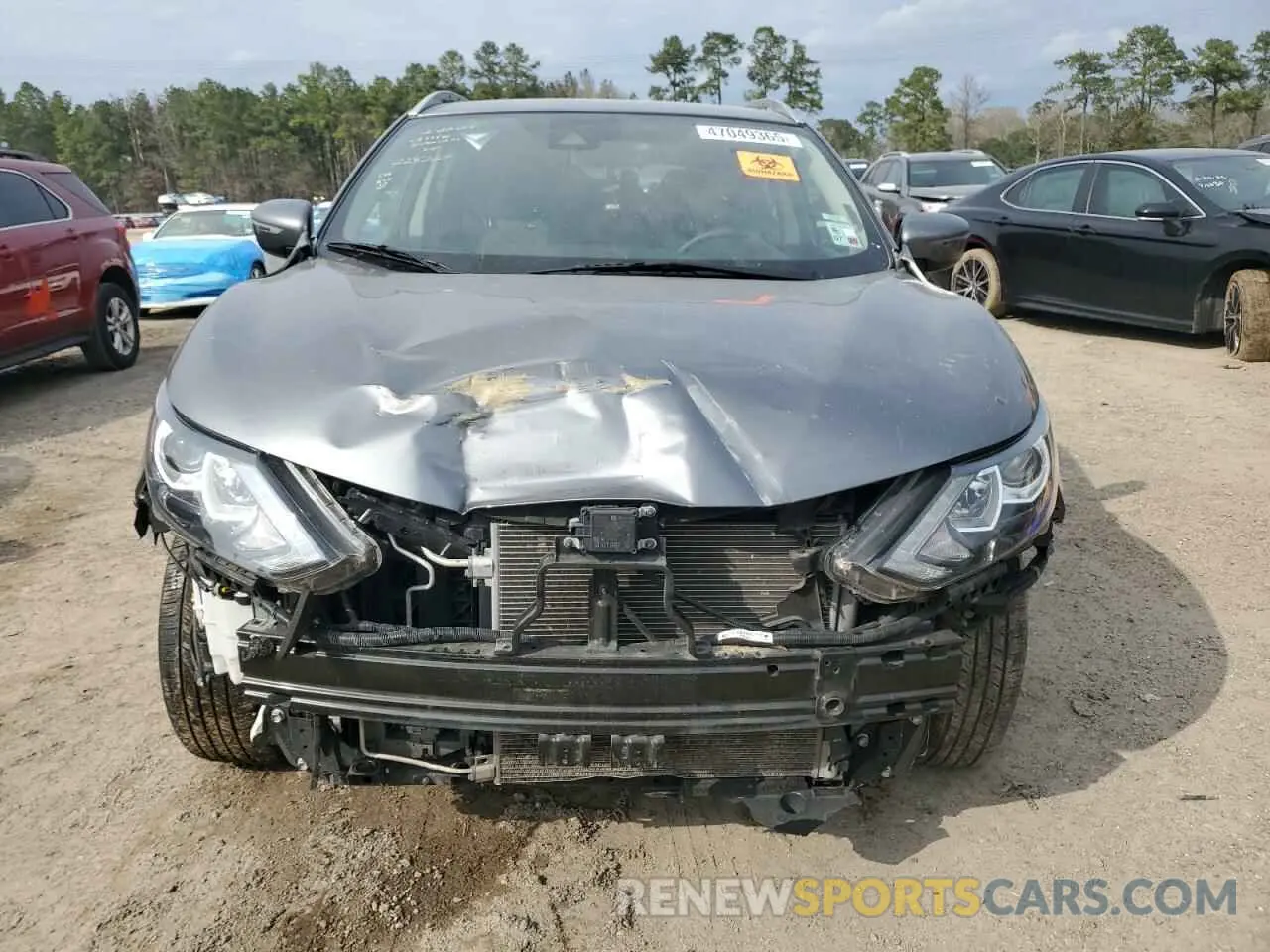 5 Photograph of a damaged car JN1BJ1CPXKW228224 NISSAN ROGUE 2019