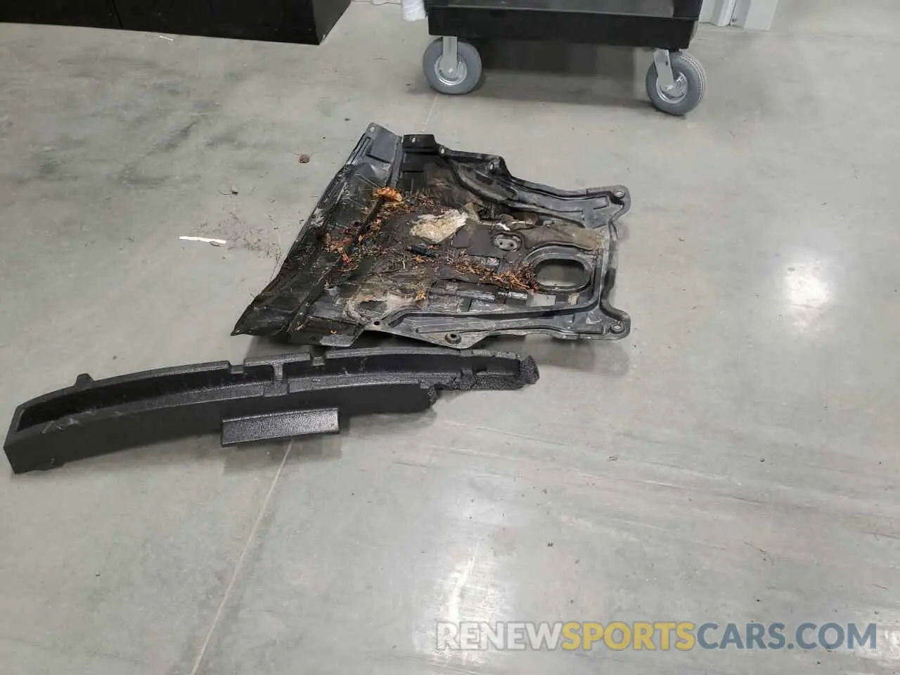13 Photograph of a damaged car JN1BJ1CR0KW337101 NISSAN ROGUE 2019