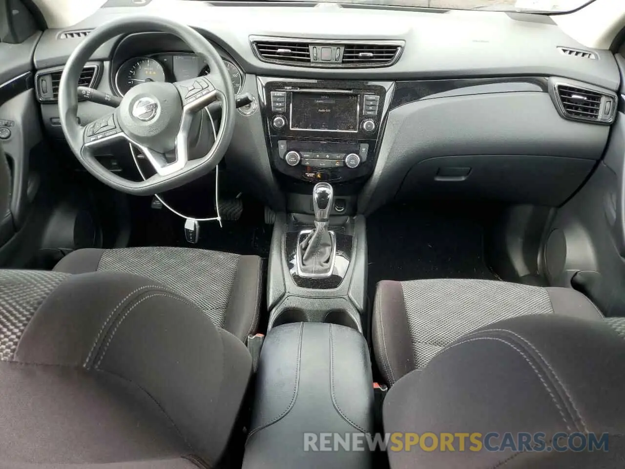 8 Фотография поврежденного автомобиля JN1BJ1CR0KW627077 NISSAN ROGUE 2019