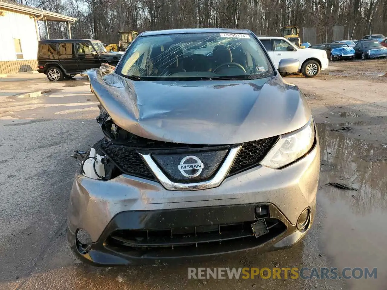 5 Photograph of a damaged car JN1BJ1CR1KW628500 NISSAN ROGUE 2019