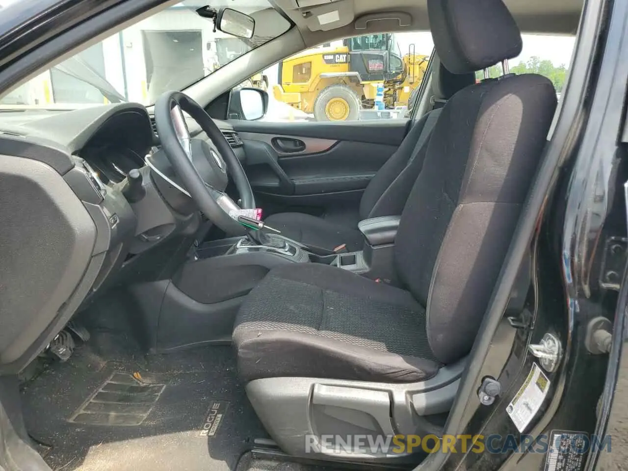 7 Фотография поврежденного автомобиля JN1BJ1CR2KW336872 NISSAN ROGUE 2019