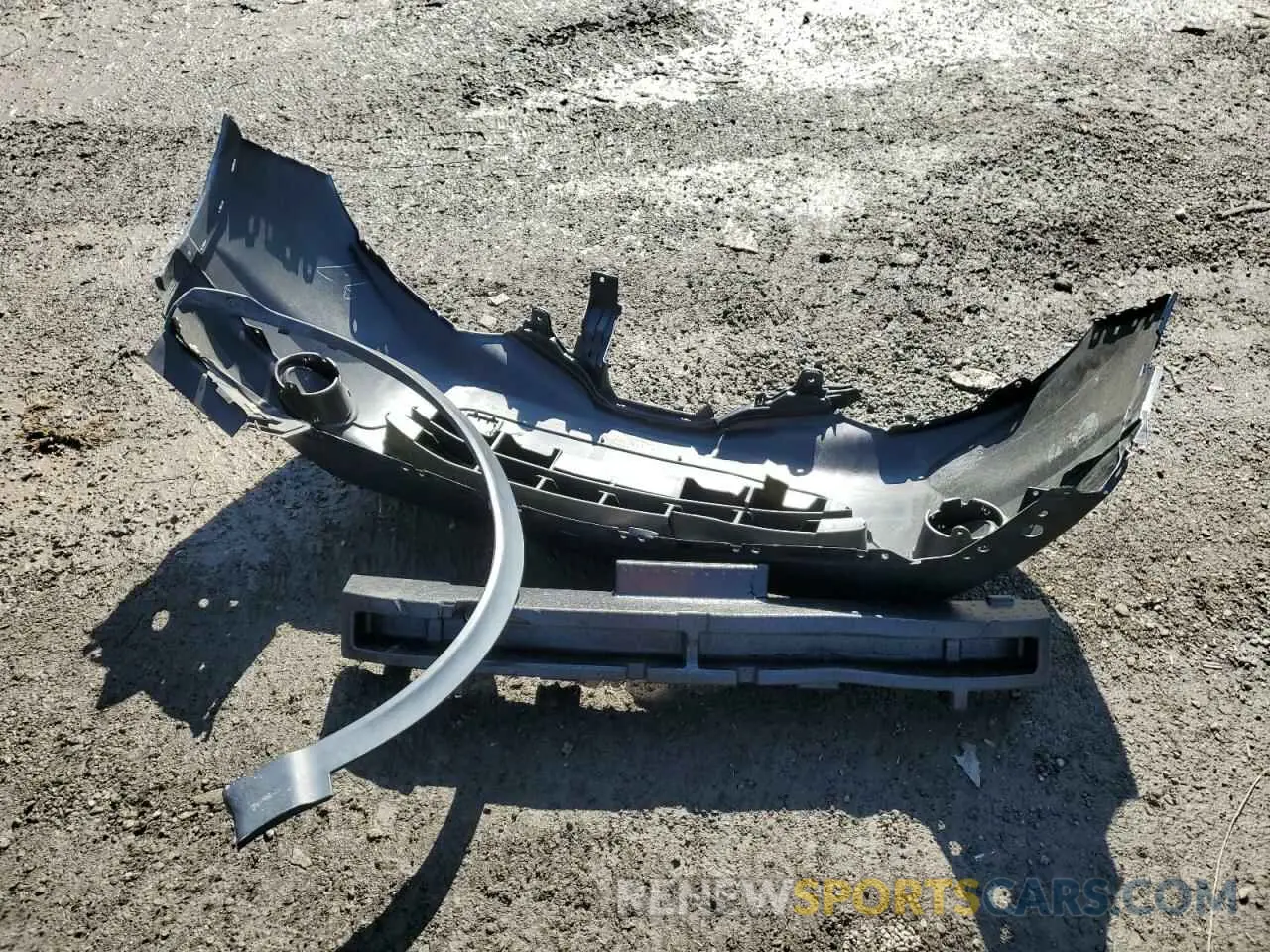 13 Photograph of a damaged car JN1BJ1CR5KW314994 NISSAN ROGUE 2019