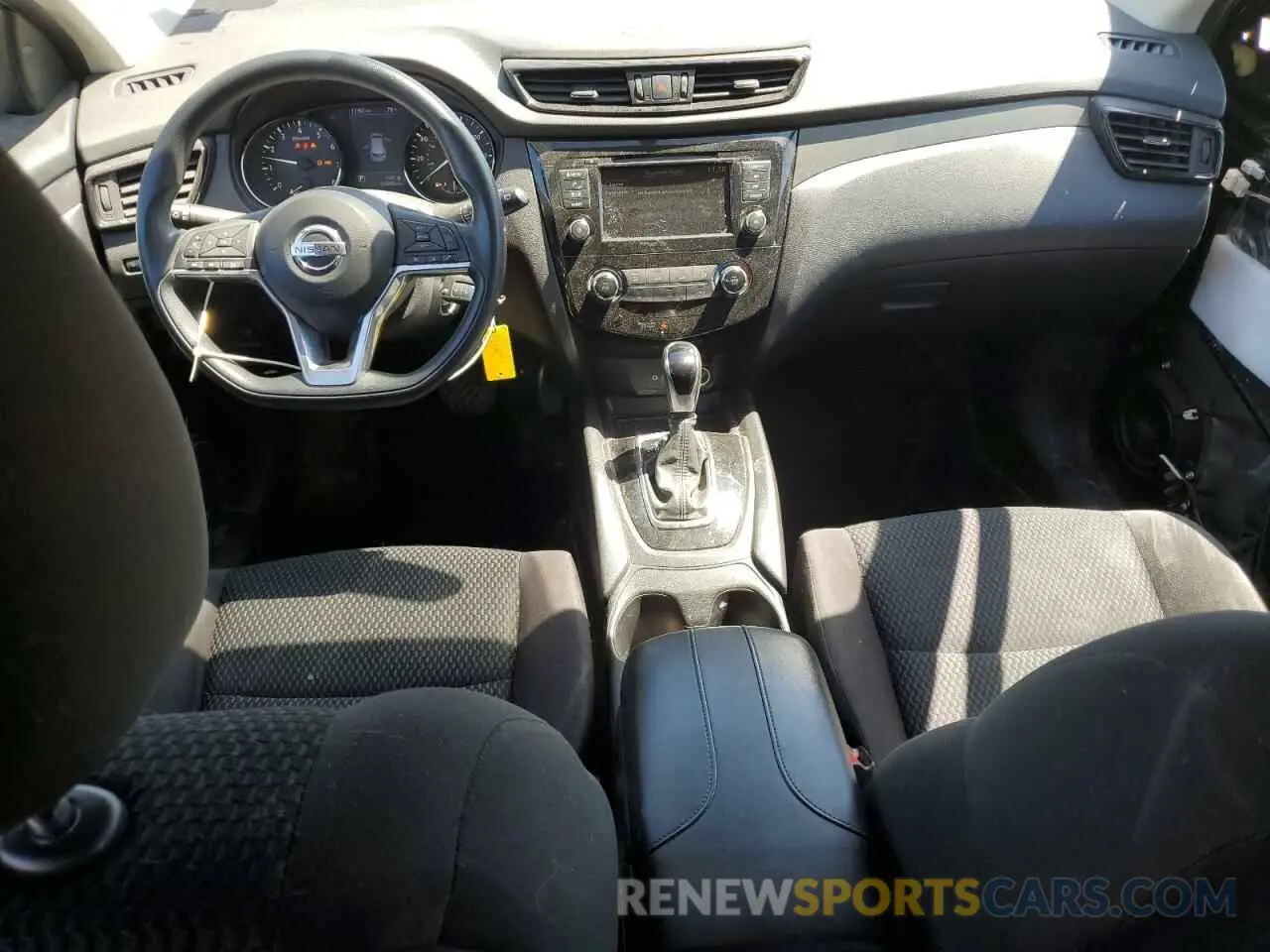 8 Photograph of a damaged car JN1BJ1CR5KW318026 NISSAN ROGUE 2019