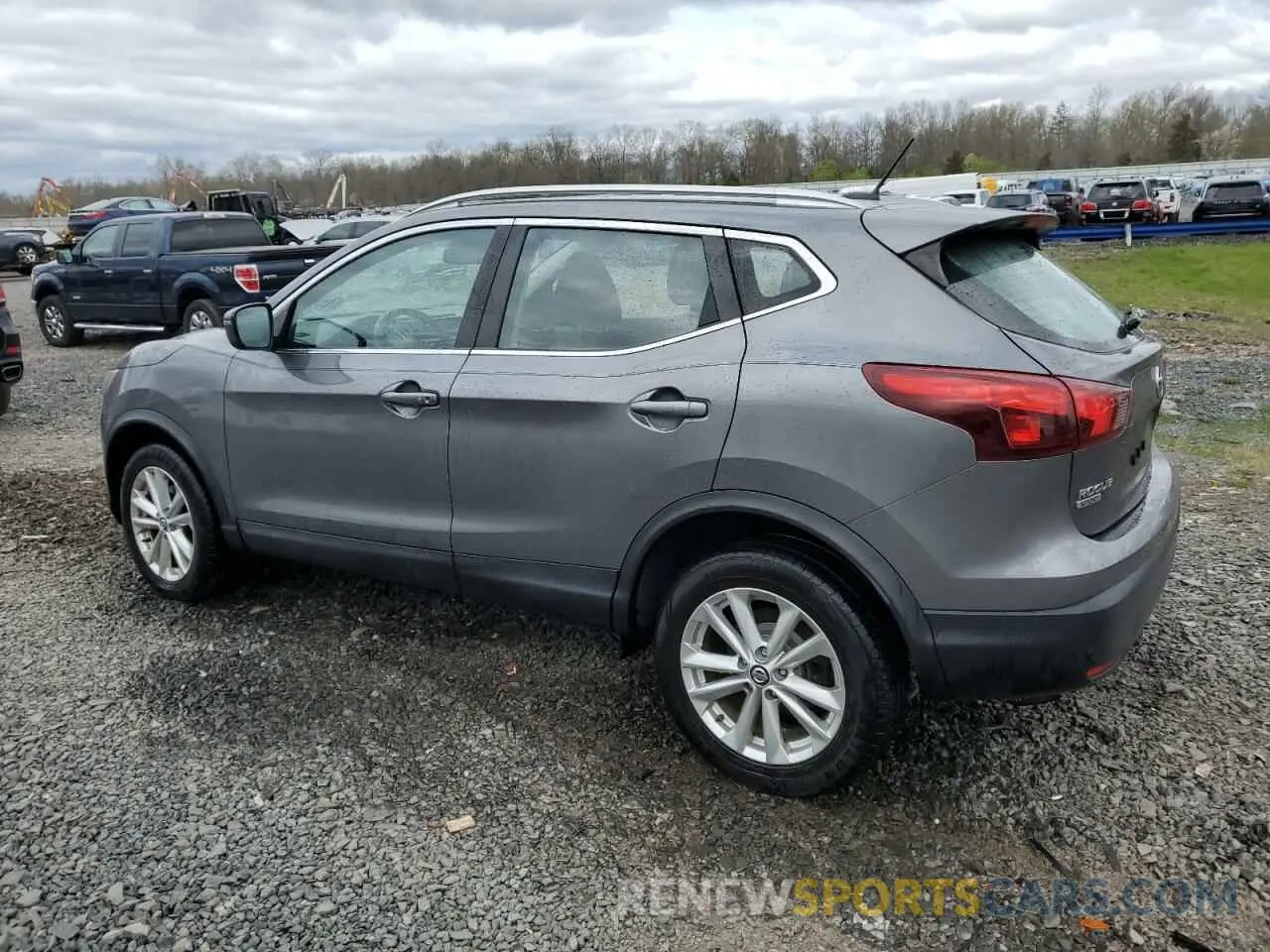 2 Фотография поврежденного автомобиля JN1BJ1CR5KW324683 NISSAN ROGUE 2019