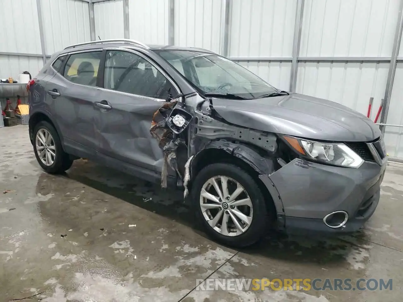 4 Photograph of a damaged car JN1BJ1CR6KW332386 NISSAN ROGUE 2019