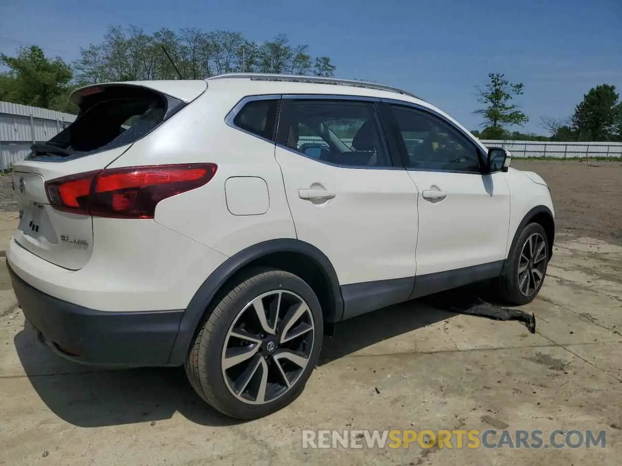 3 Фотография поврежденного автомобиля JN1BJ1CR6KW629674 NISSAN ROGUE 2019