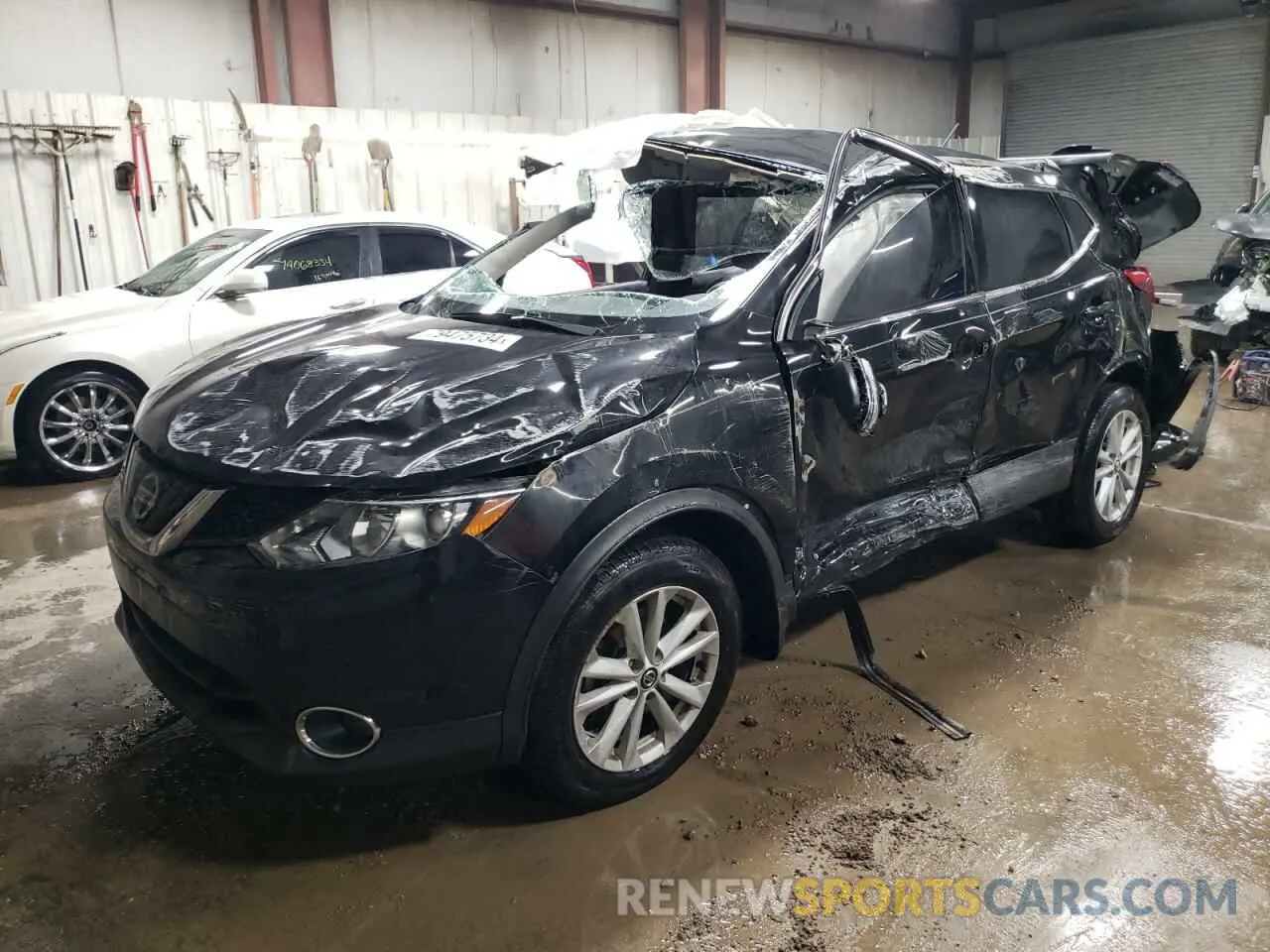 1 Photograph of a damaged car JN1BJ1CR8KW629997 NISSAN ROGUE 2019