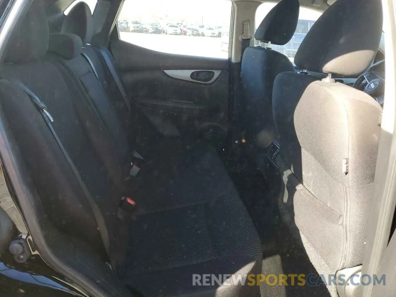 11 Photograph of a damaged car JN1BJ1CR9KW628924 NISSAN ROGUE 2019