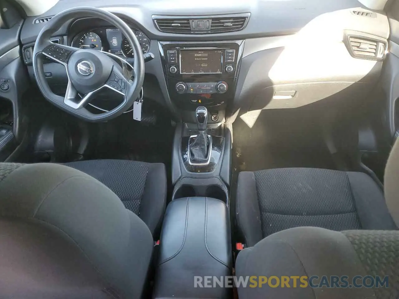 8 Photograph of a damaged car JN1BJ1CR9KW628924 NISSAN ROGUE 2019