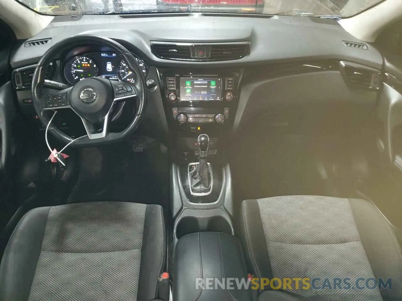 8 Photograph of a damaged car JN1BJ1CRXKW315560 NISSAN ROGUE 2019
