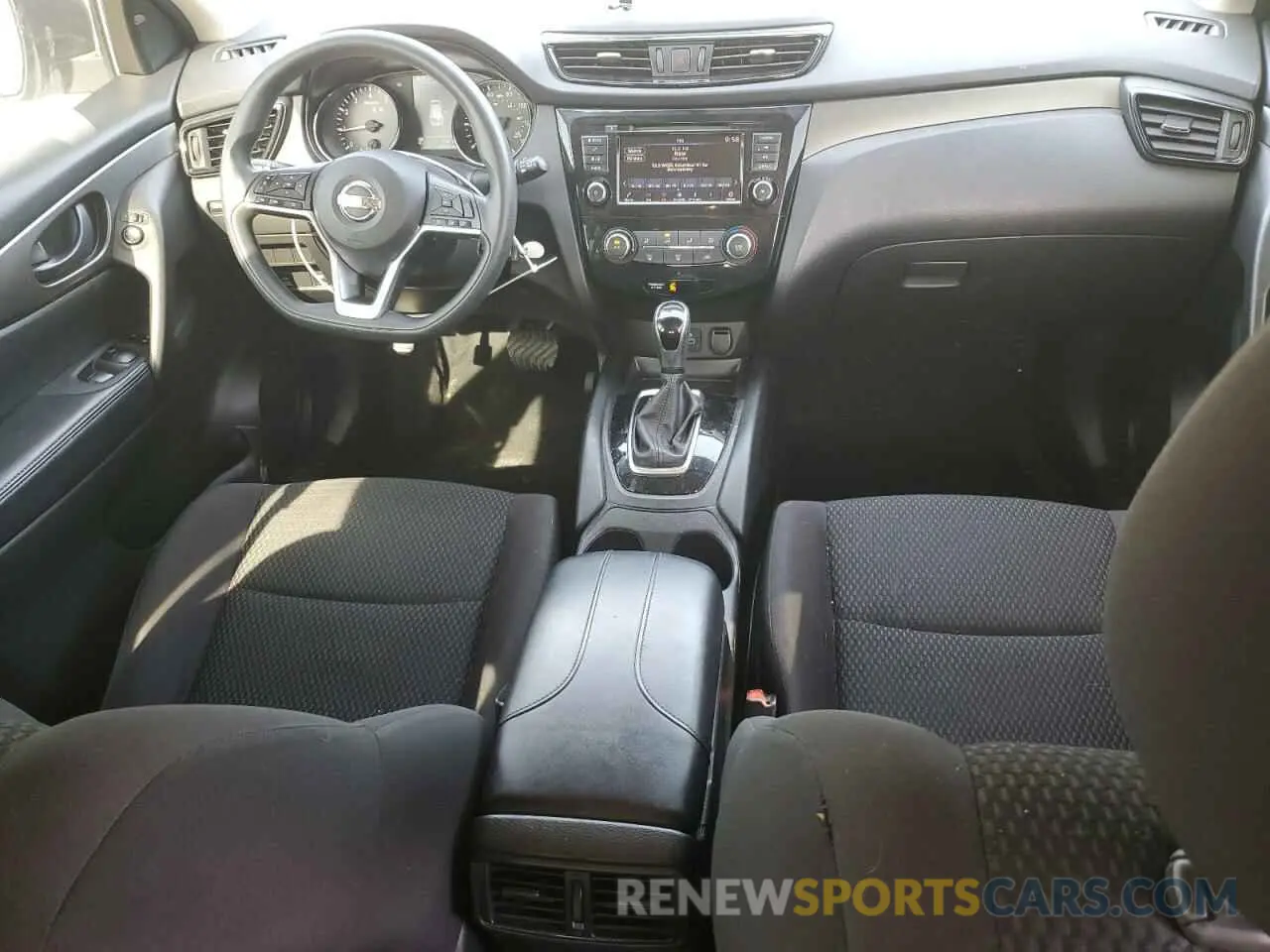 8 Фотография поврежденного автомобиля JN1BJ1CRXKW335694 NISSAN ROGUE 2019