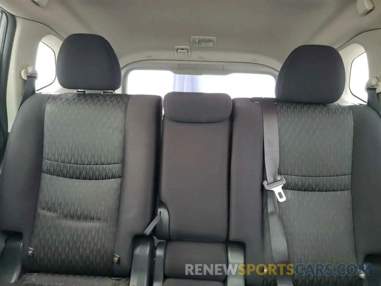 10 Photograph of a damaged car JN8AT2MT1KW253618 NISSAN ROGUE 2019