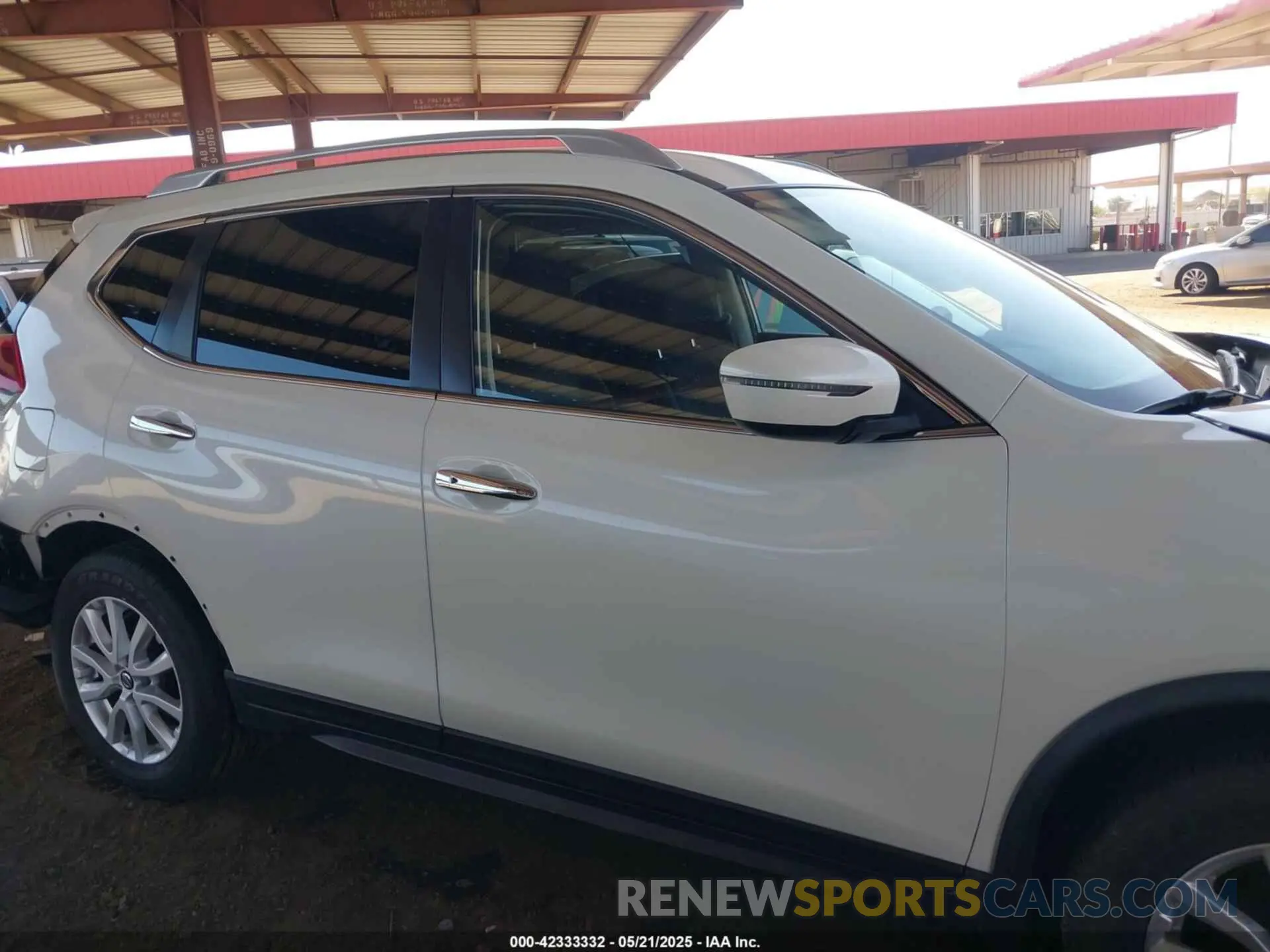 13 Photograph of a damaged car JN8AT2MT2KW254860 NISSAN ROGUE 2019