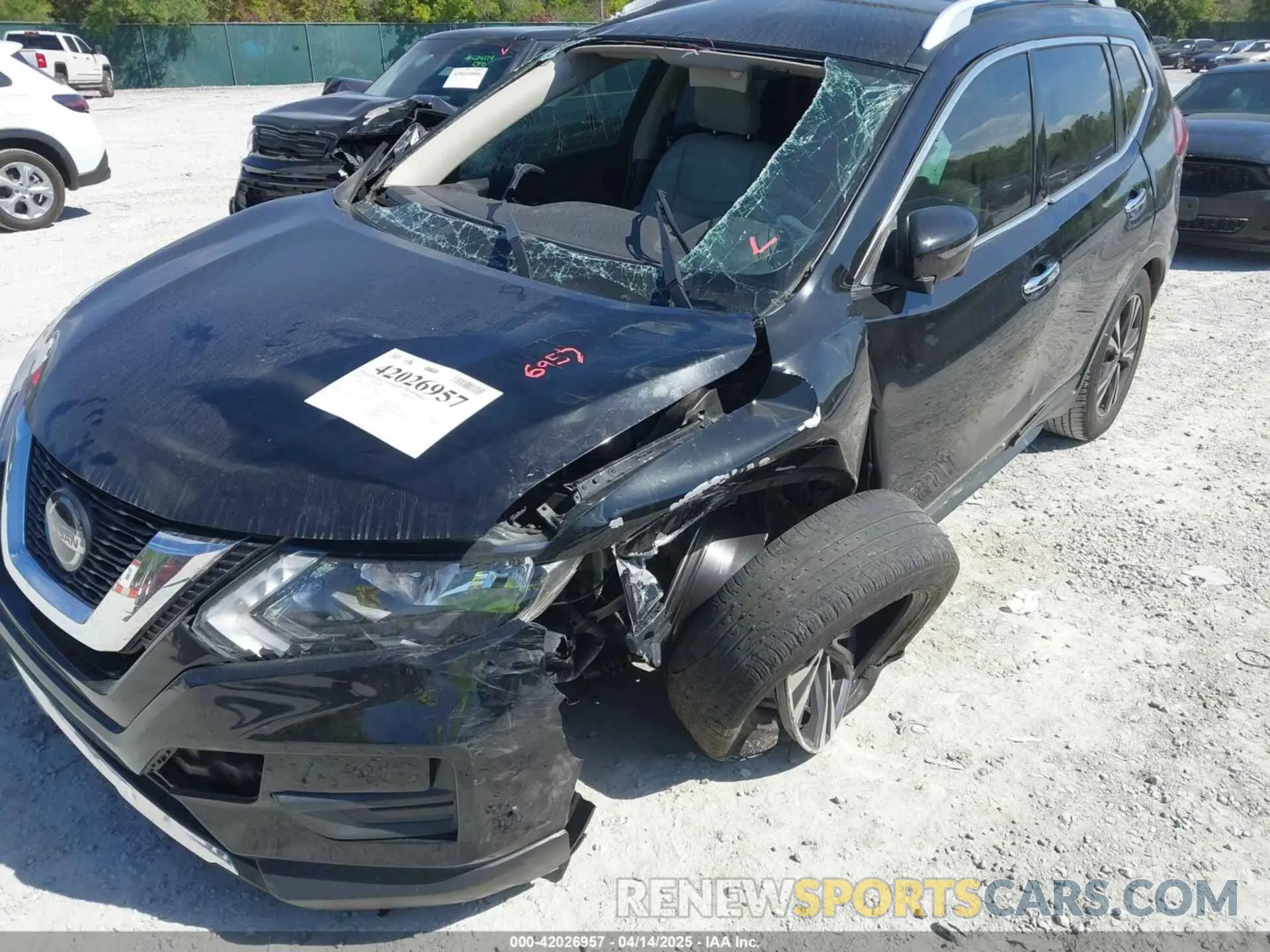 6 Photograph of a damaged car JN8AT2MT4KW250082 NISSAN ROGUE 2019