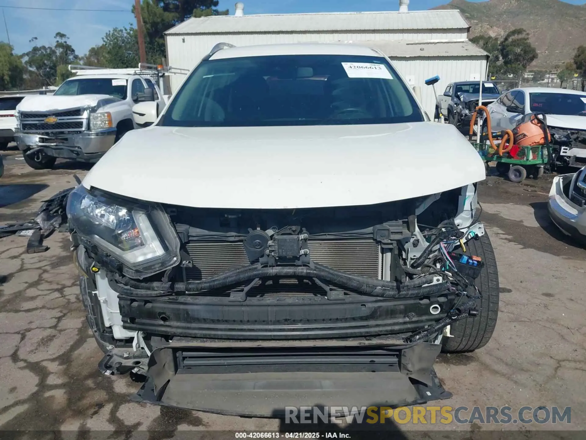 13 Фотография поврежденного автомобиля JN8AT2MT4KW255007 NISSAN ROGUE 2019