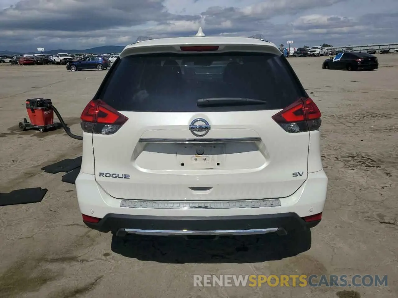 6 Photograph of a damaged car JN8AT2MT4KW258912 NISSAN ROGUE 2019