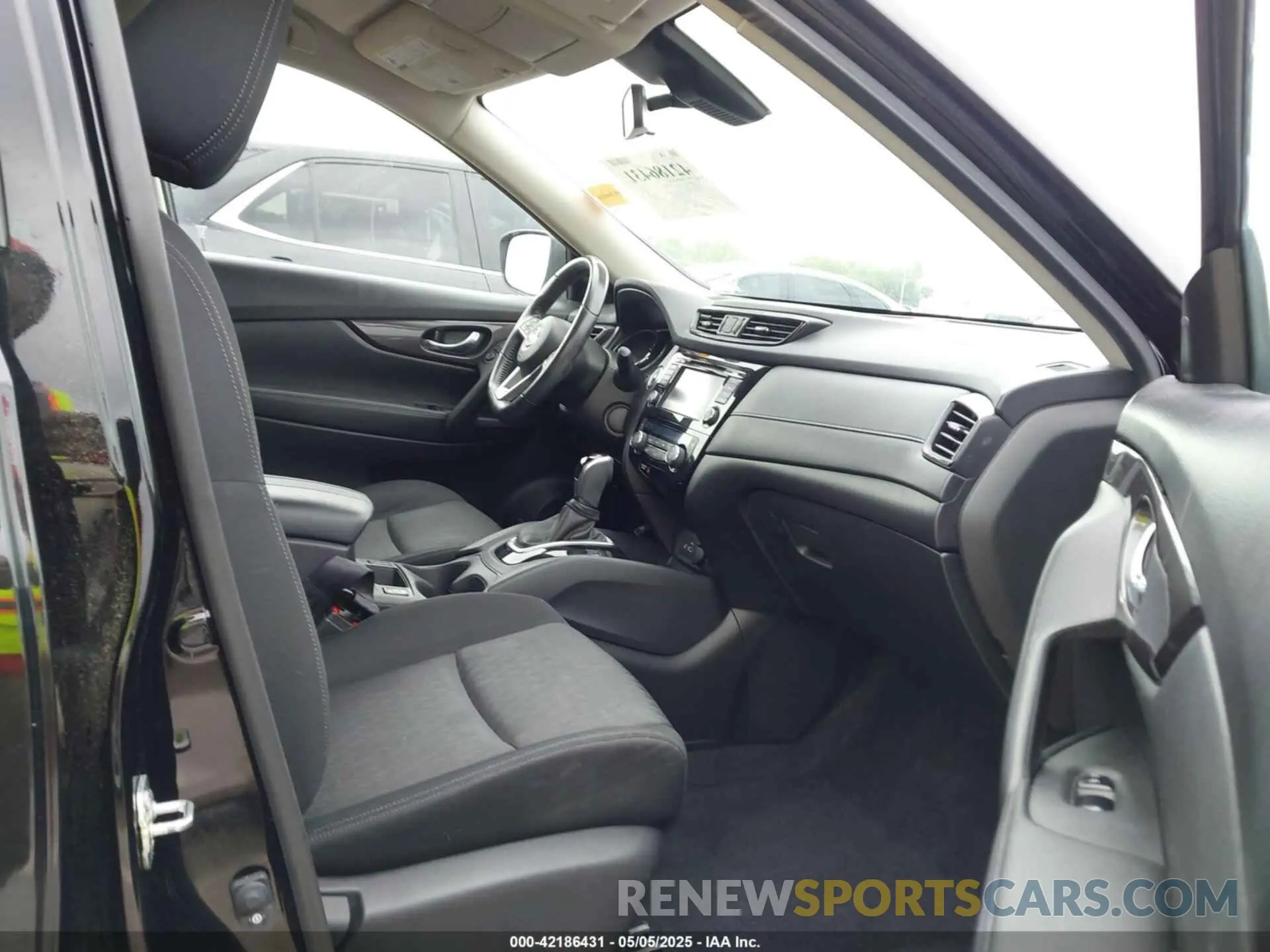 5 Фотография поврежденного автомобиля JN8AT2MT6KW263190 NISSAN ROGUE 2019