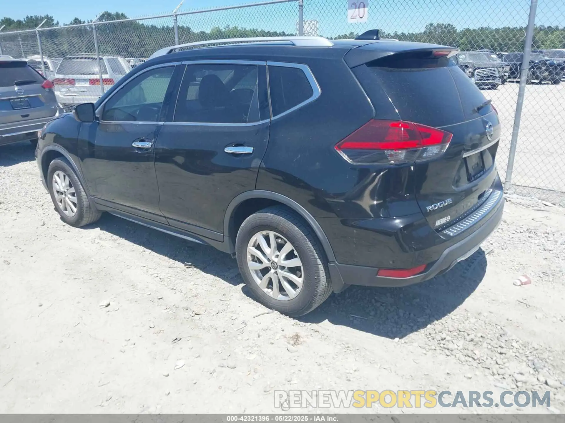 3 Photograph of a damaged car JN8AT2MT7KW266552 NISSAN ROGUE 2019