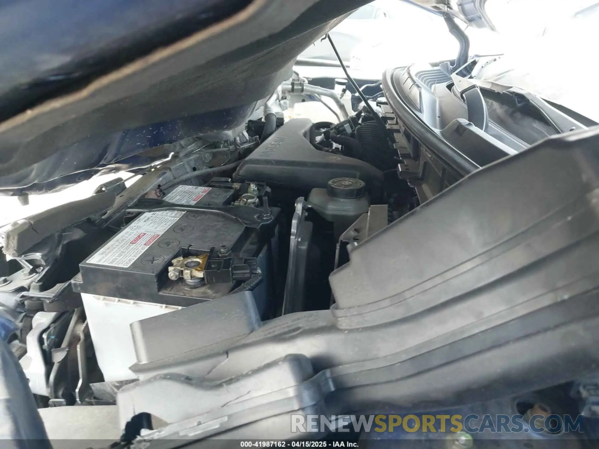 10 Photograph of a damaged car JN8AT2MT7KW268205 NISSAN ROGUE 2019