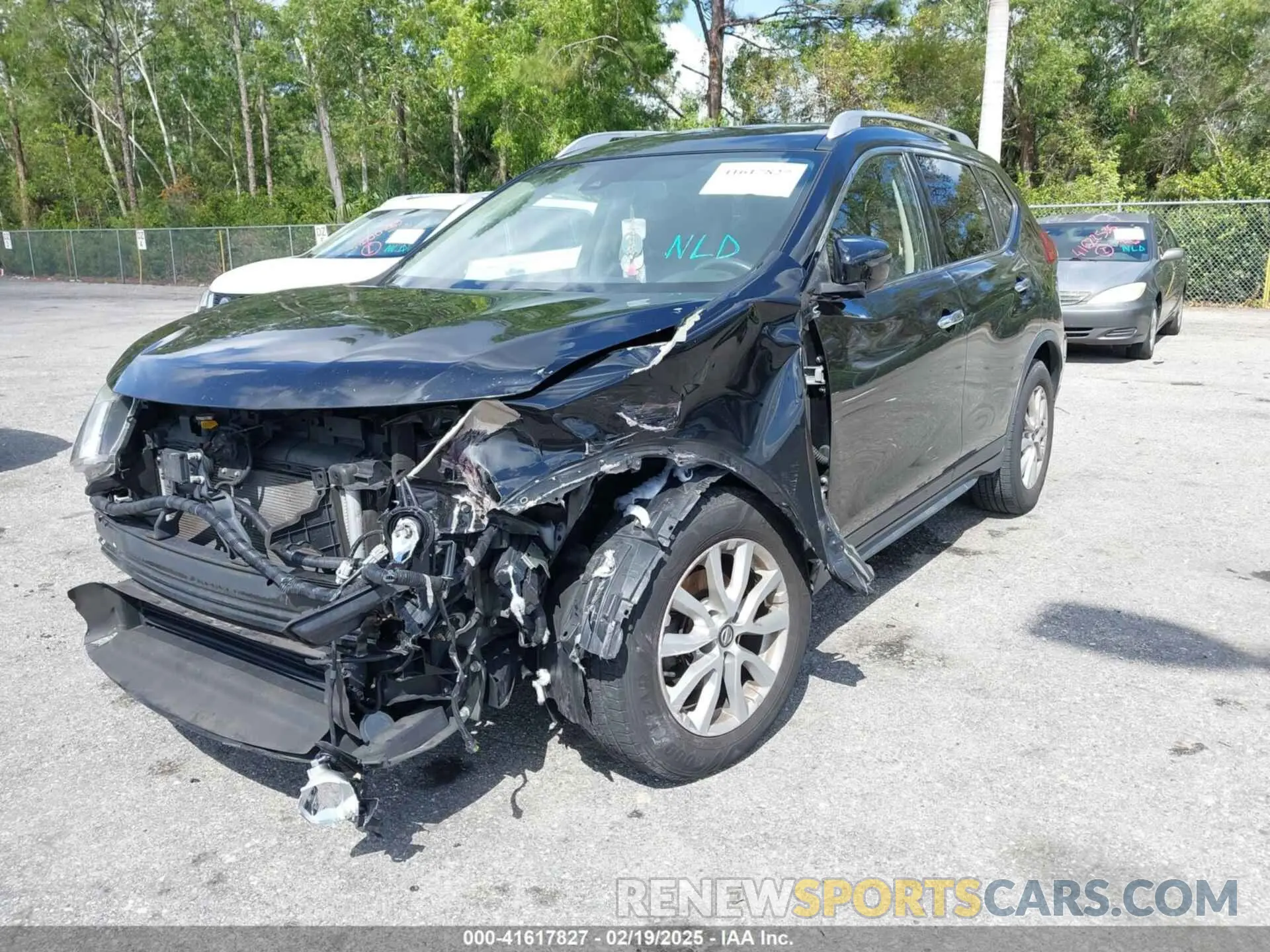 12 Photograph of a damaged car JN8AT2MT7KW503587 NISSAN ROGUE 2019